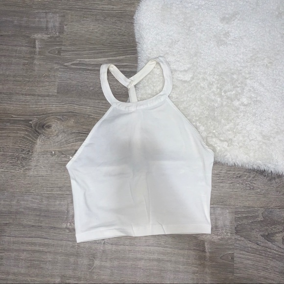 Crop Top - Picture 4 of 8